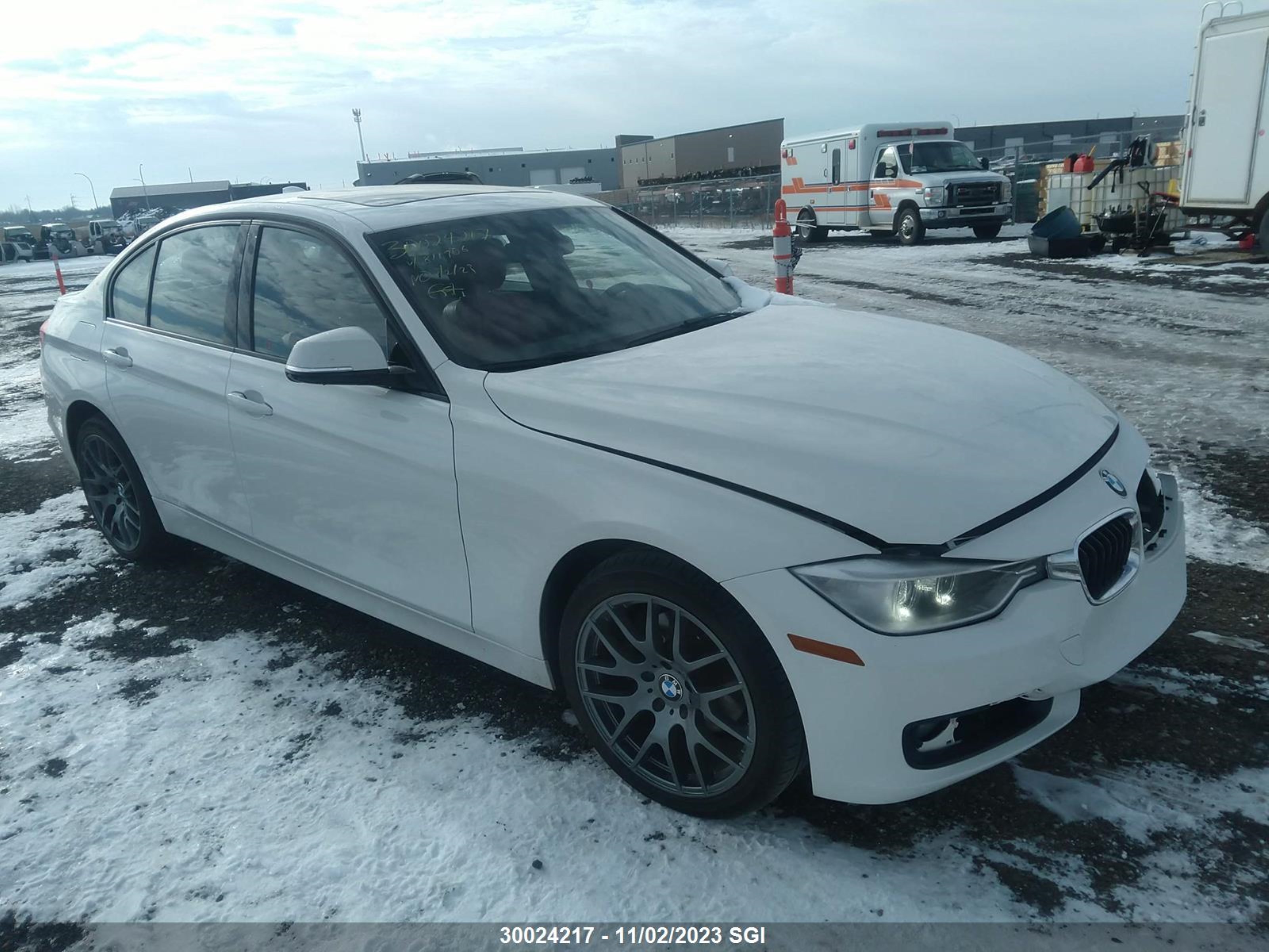 BMW 3ER 2013 wba3b3c57dj811906