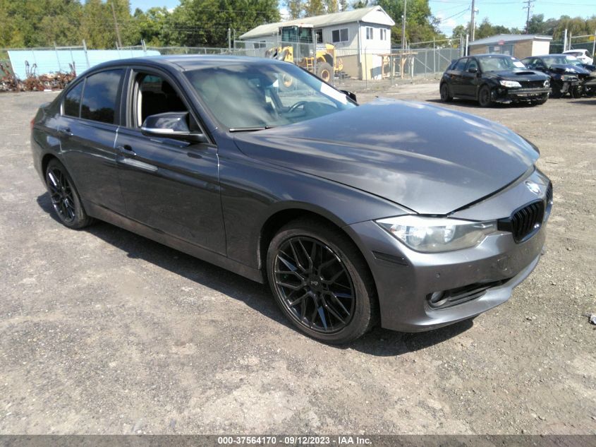 BMW 3ER 2013 wba3b3c58df536078