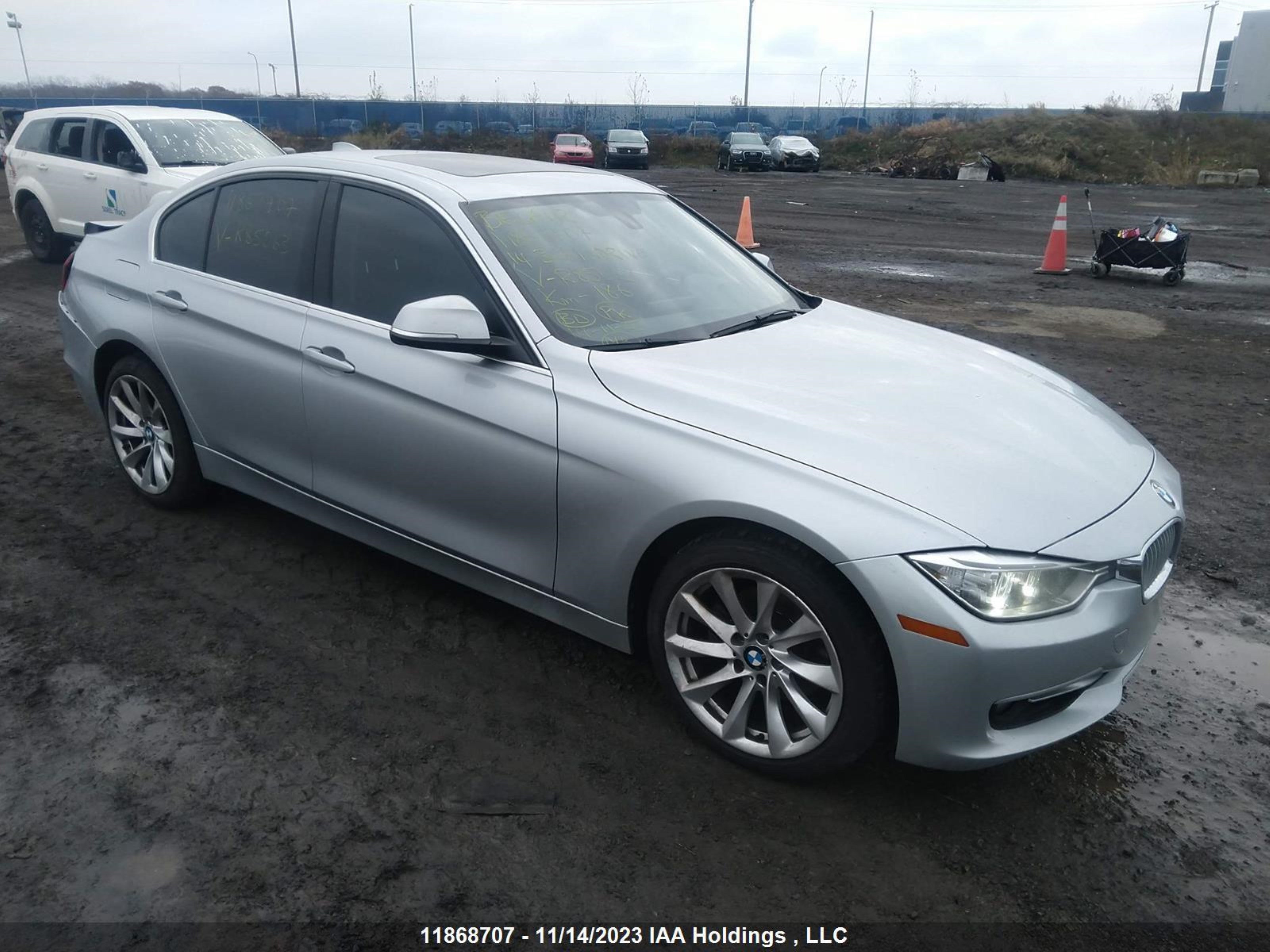 BMW 3ER 2014 wba3b3g52enr85063