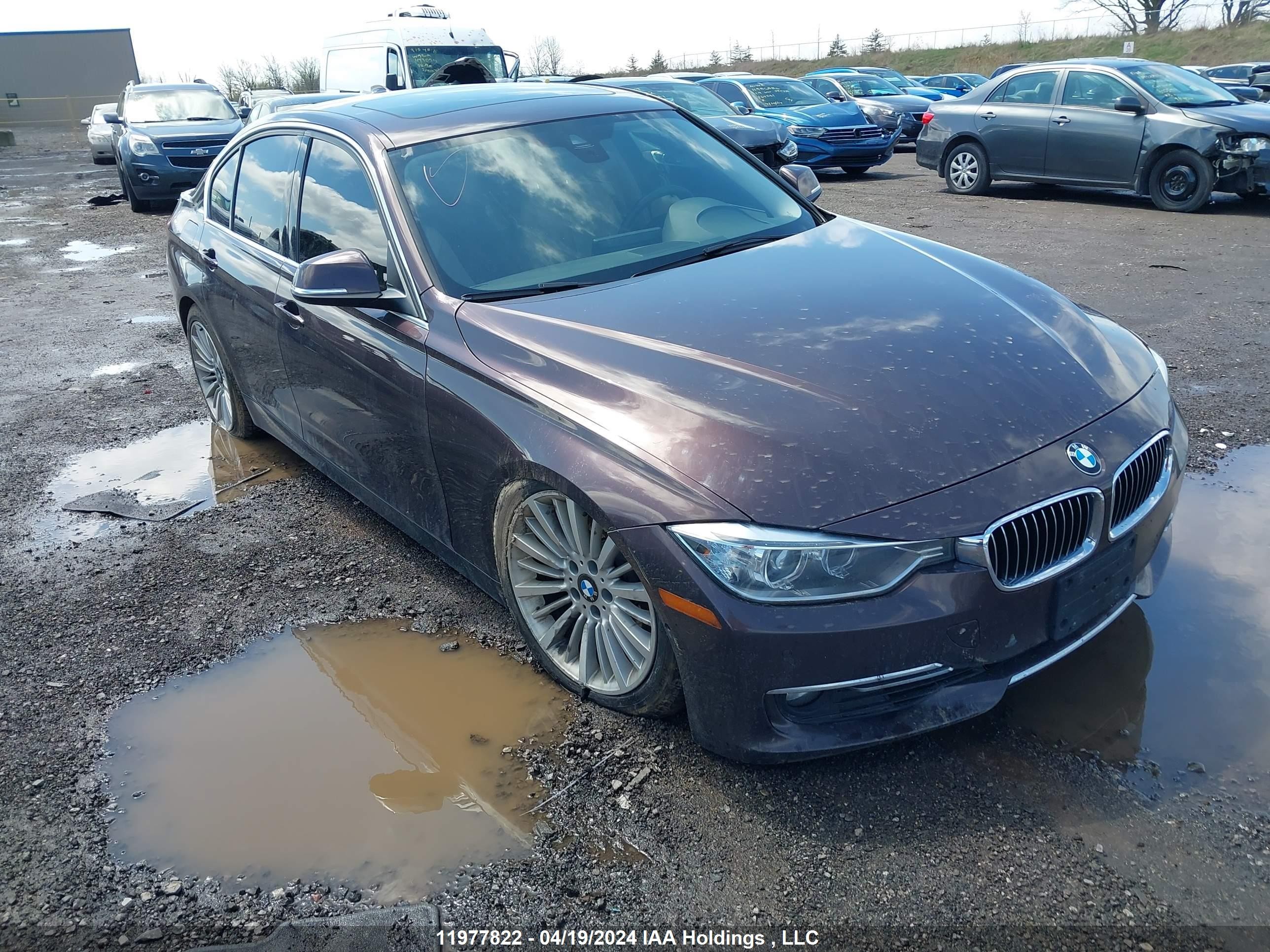 BMW 3ER 2014 wba3b3g57enr83891