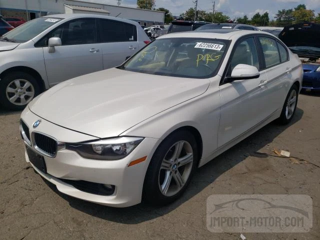 BMW 3ER 2013 wba3b5c54df595463