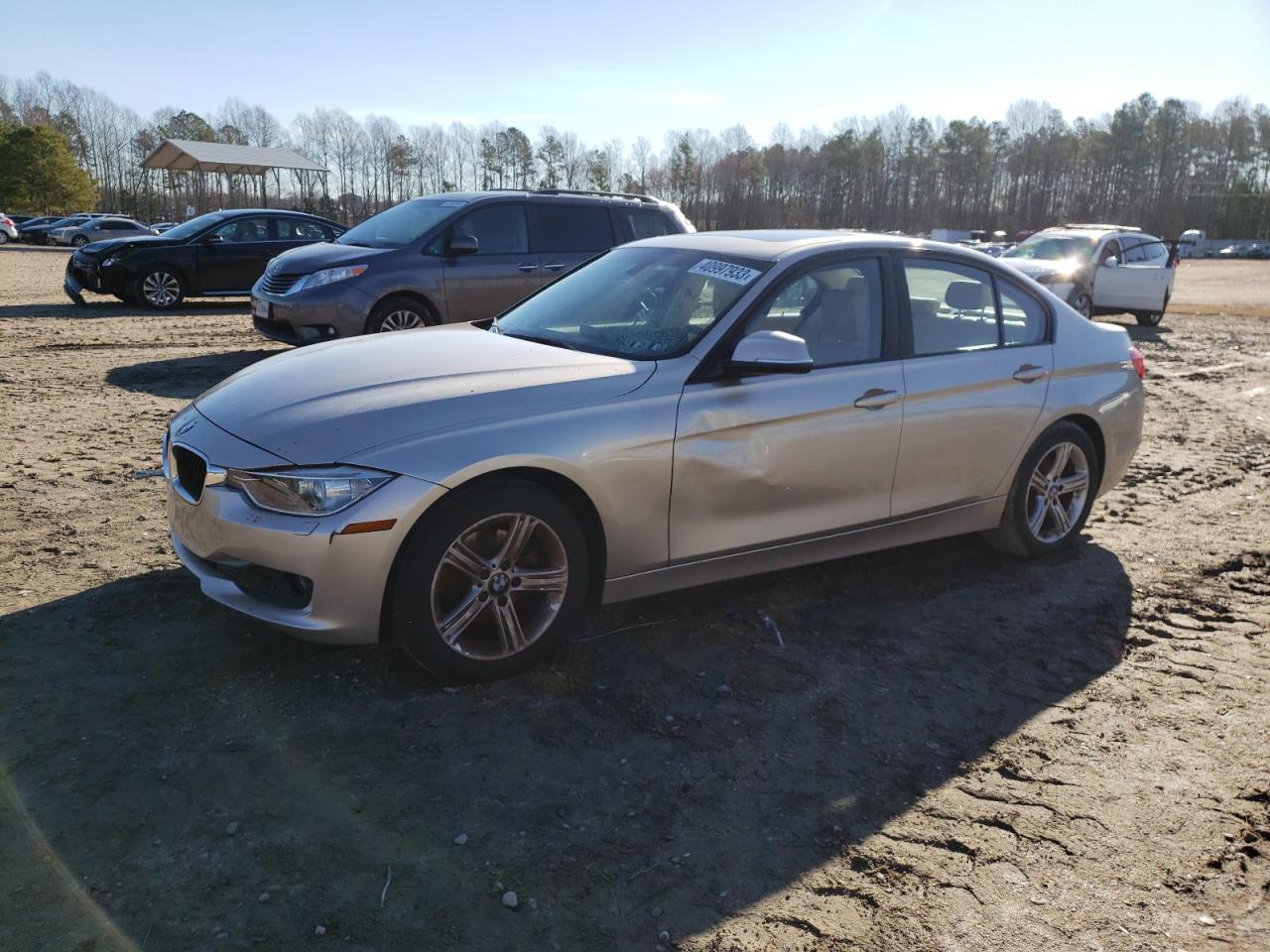 BMW 3ER 2013 wba3b5c57df594551