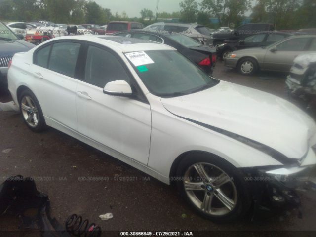 BMW 3 2014 wba3b5g52ens06255