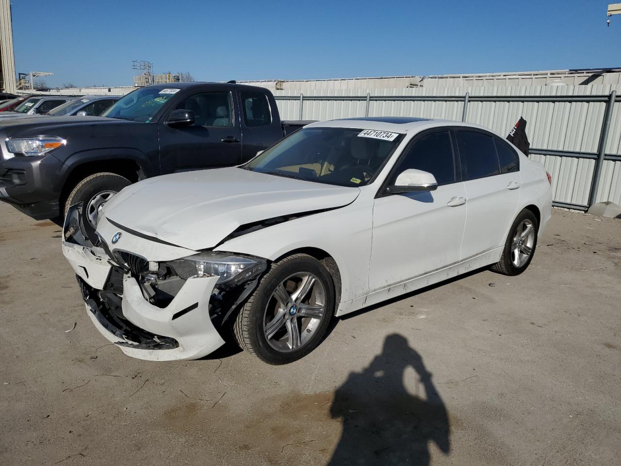 BMW 3ER 2013 wba3b5g56dns03275