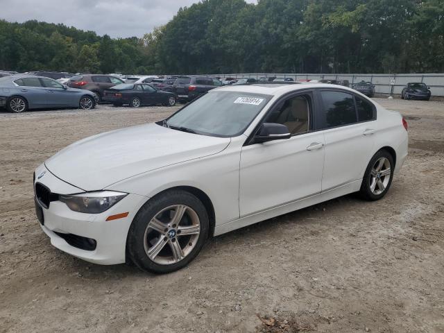 BMW 328 XI SUL 2013 wba3b5g56dns03874