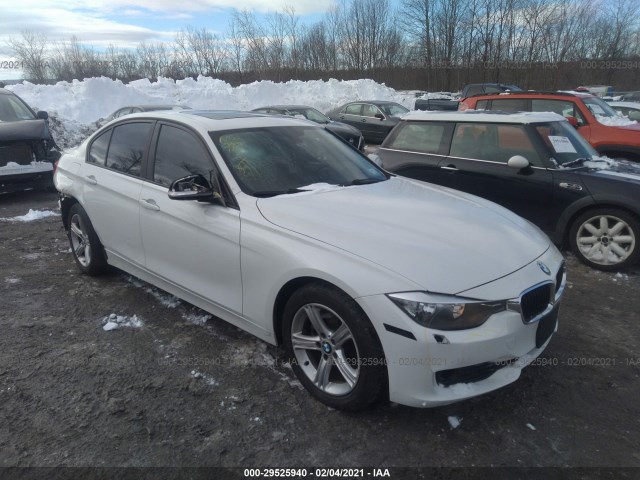 BMW 3 2013 wba3b5g57dns01177