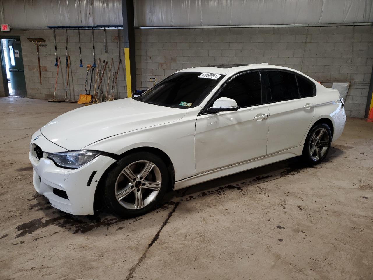 BMW 335 XI 2013 wba3b9c54df587502