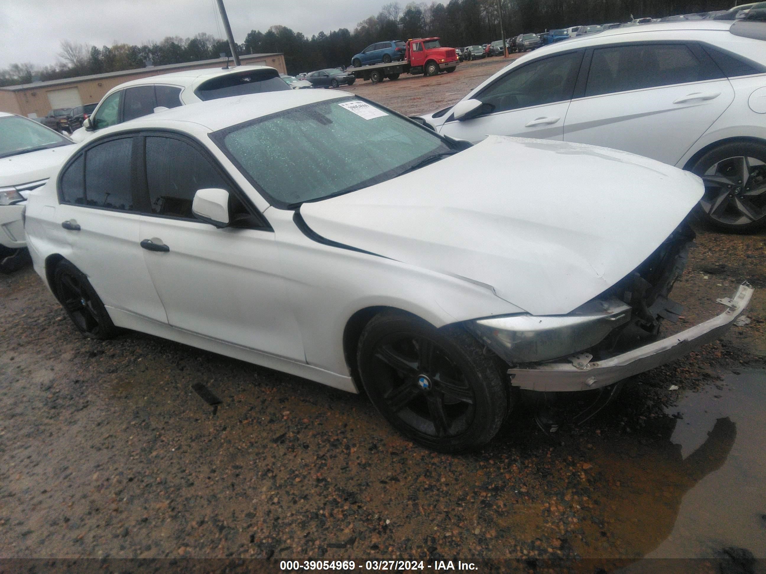 BMW 3ER 2014 wba3c1c50ek111366