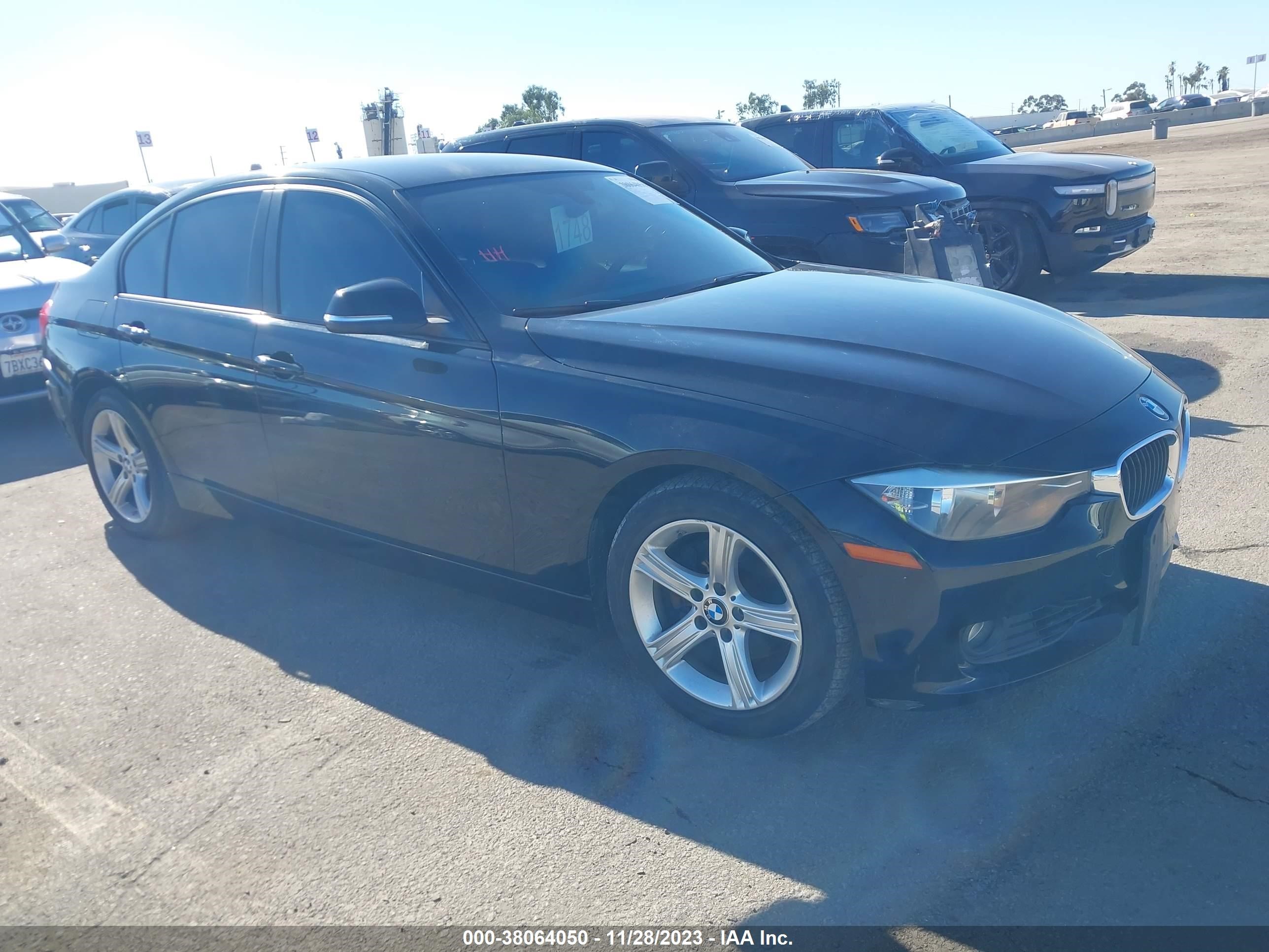 BMW 3ER 2014 wba3c1c51ek107892