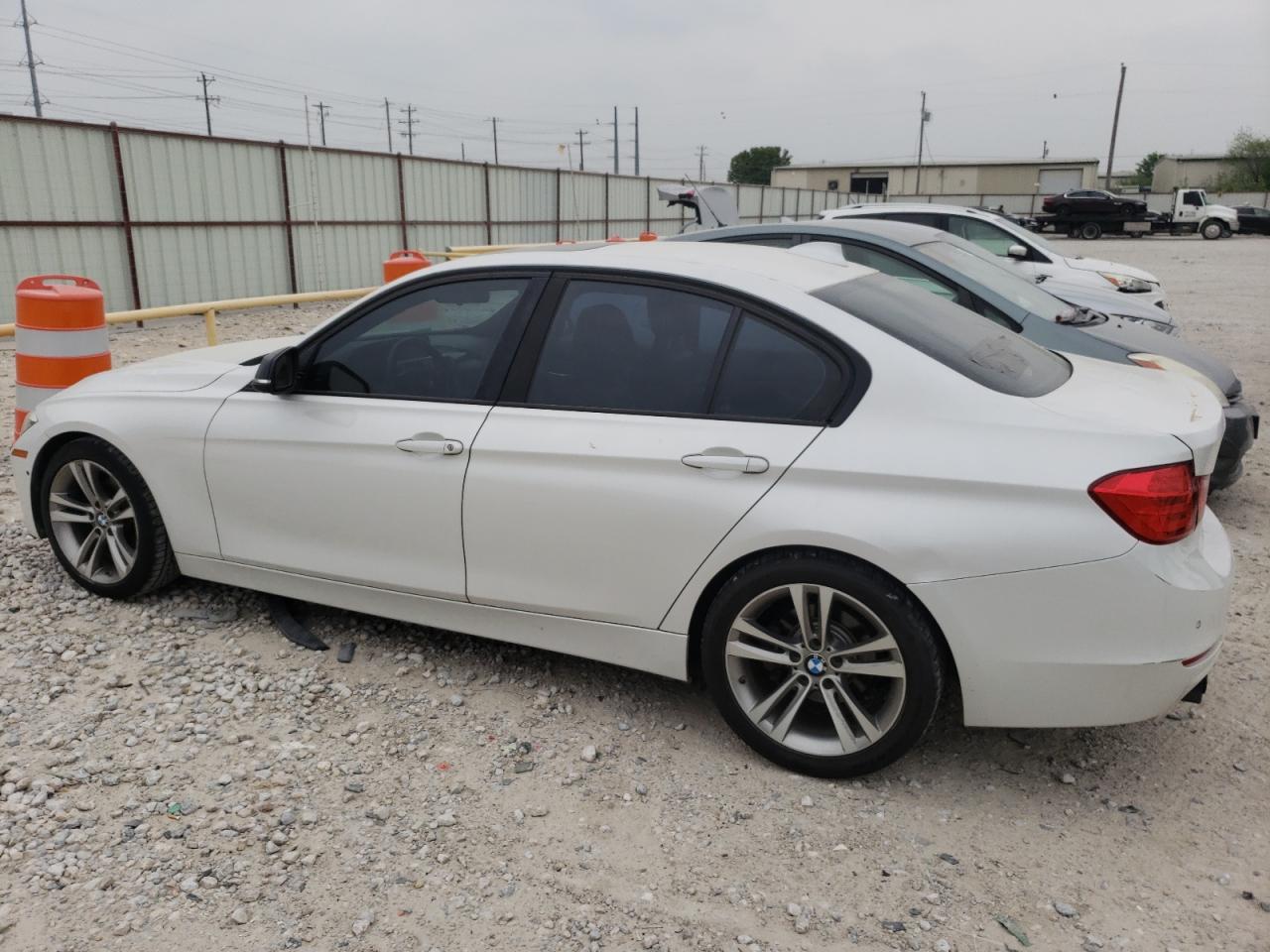 BMW 3ER 2013 wba3c1c53dk104524