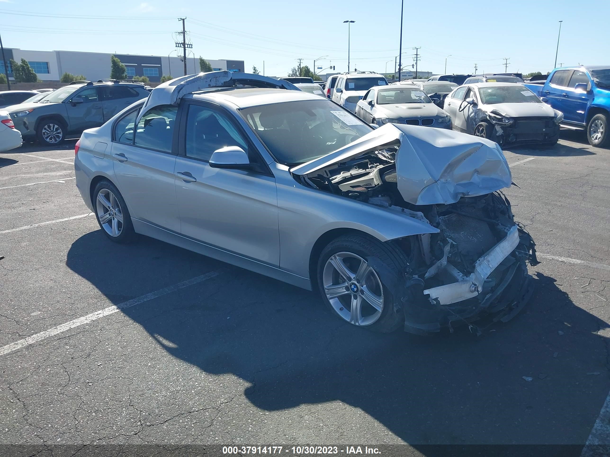 BMW 3ER 2014 wba3c1c58ek116976