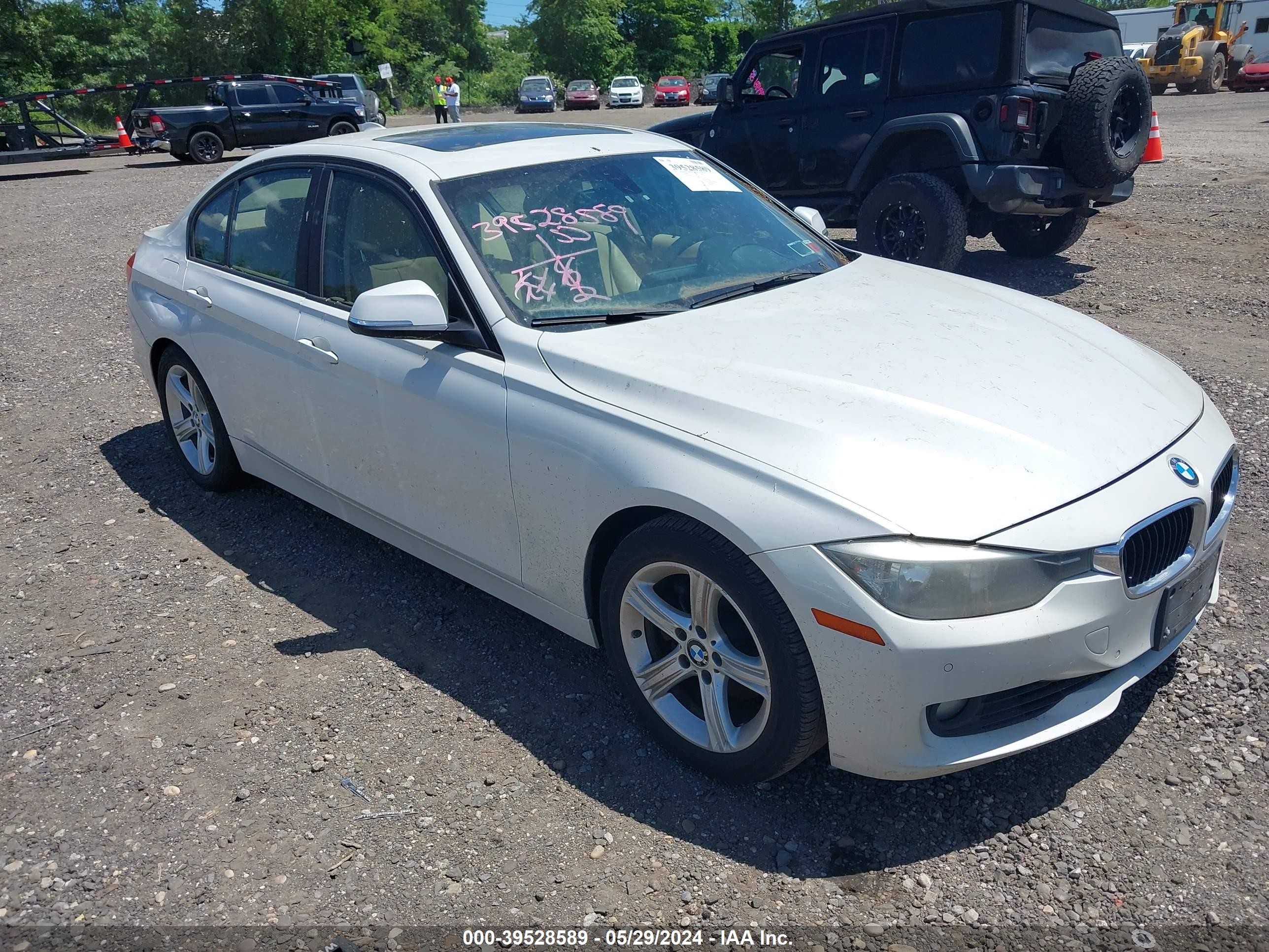 BMW 3ER 2013 wba3c1g51dnr44987