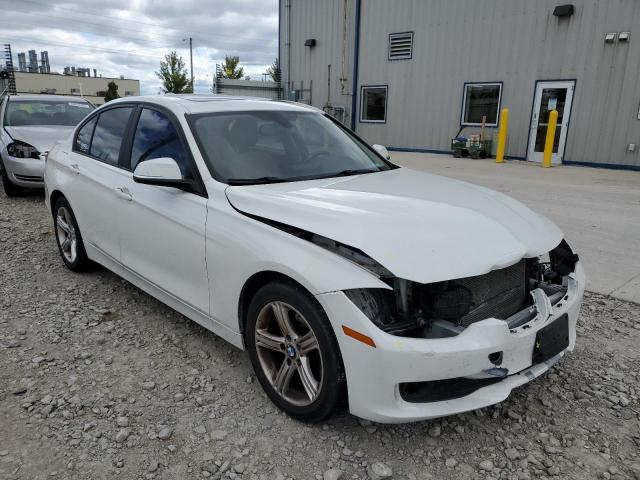 BMW 320 I XDRI 2014 wba3c3g50enr25876