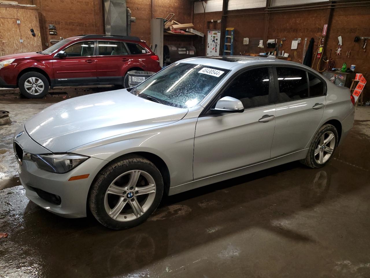 BMW 3ER 2014 wba3c3g58ens67563