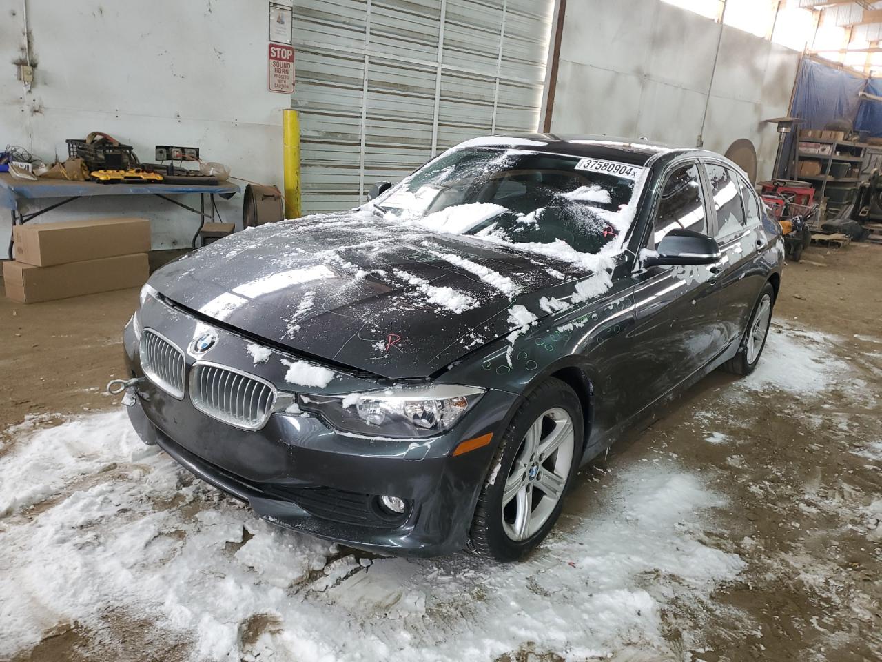 BMW 3ER 2014 wba3c3g5xens71033