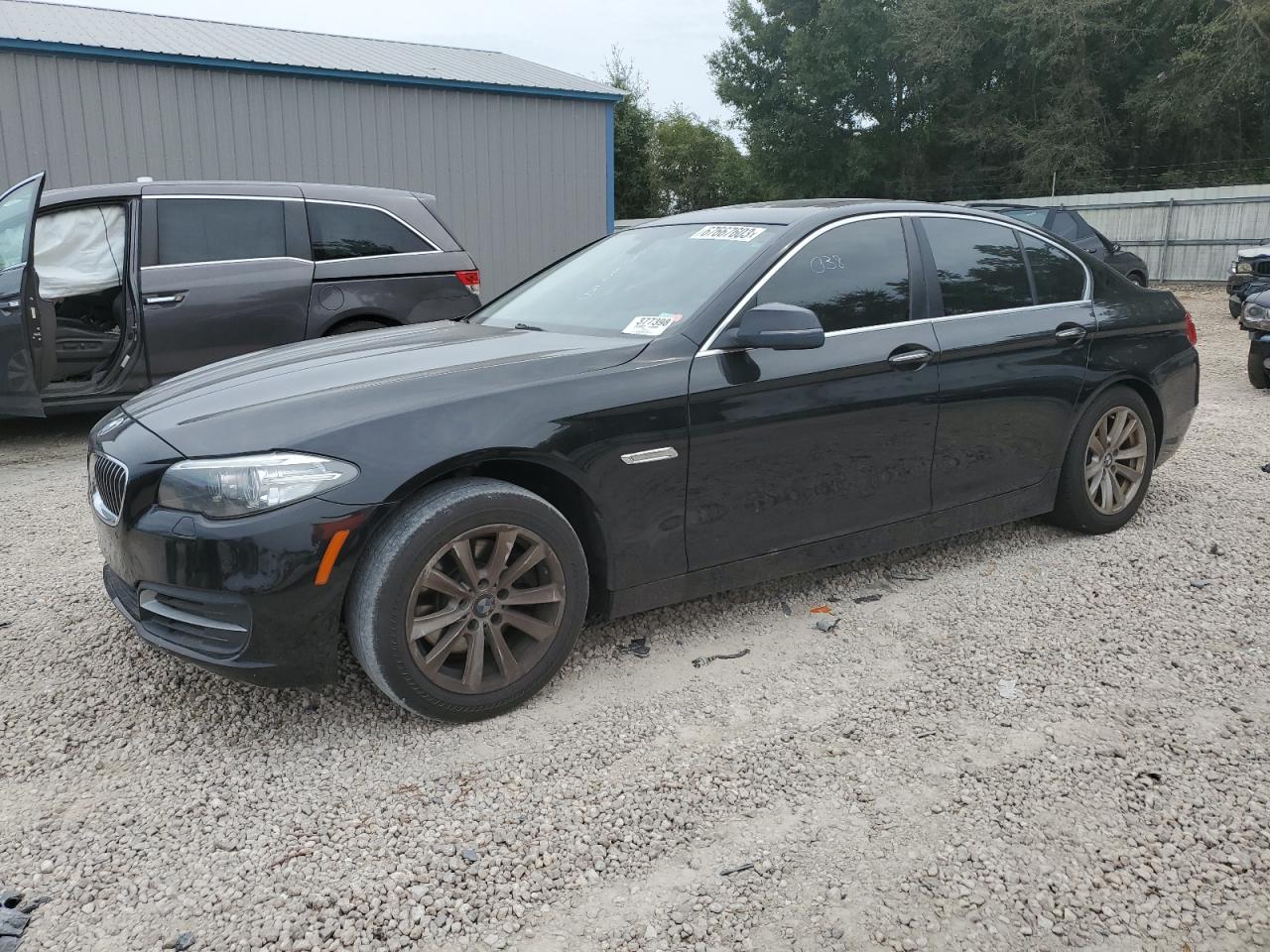 BMW 5ER 2014 wba5a5c52ed507972