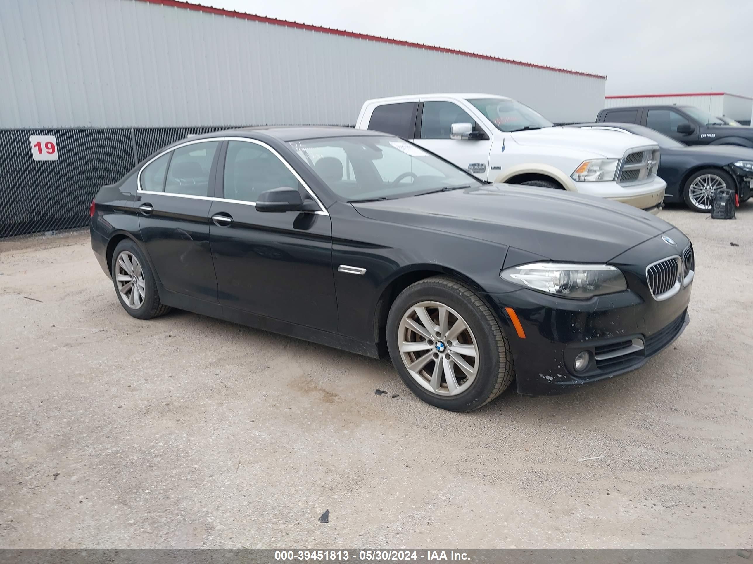 BMW 5ER 2015 wba5a5c52fd513482