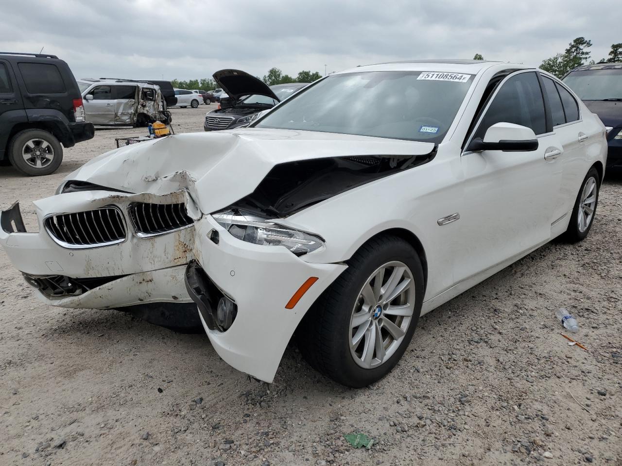 BMW 5ER 2016 wba5a5c52gd528632