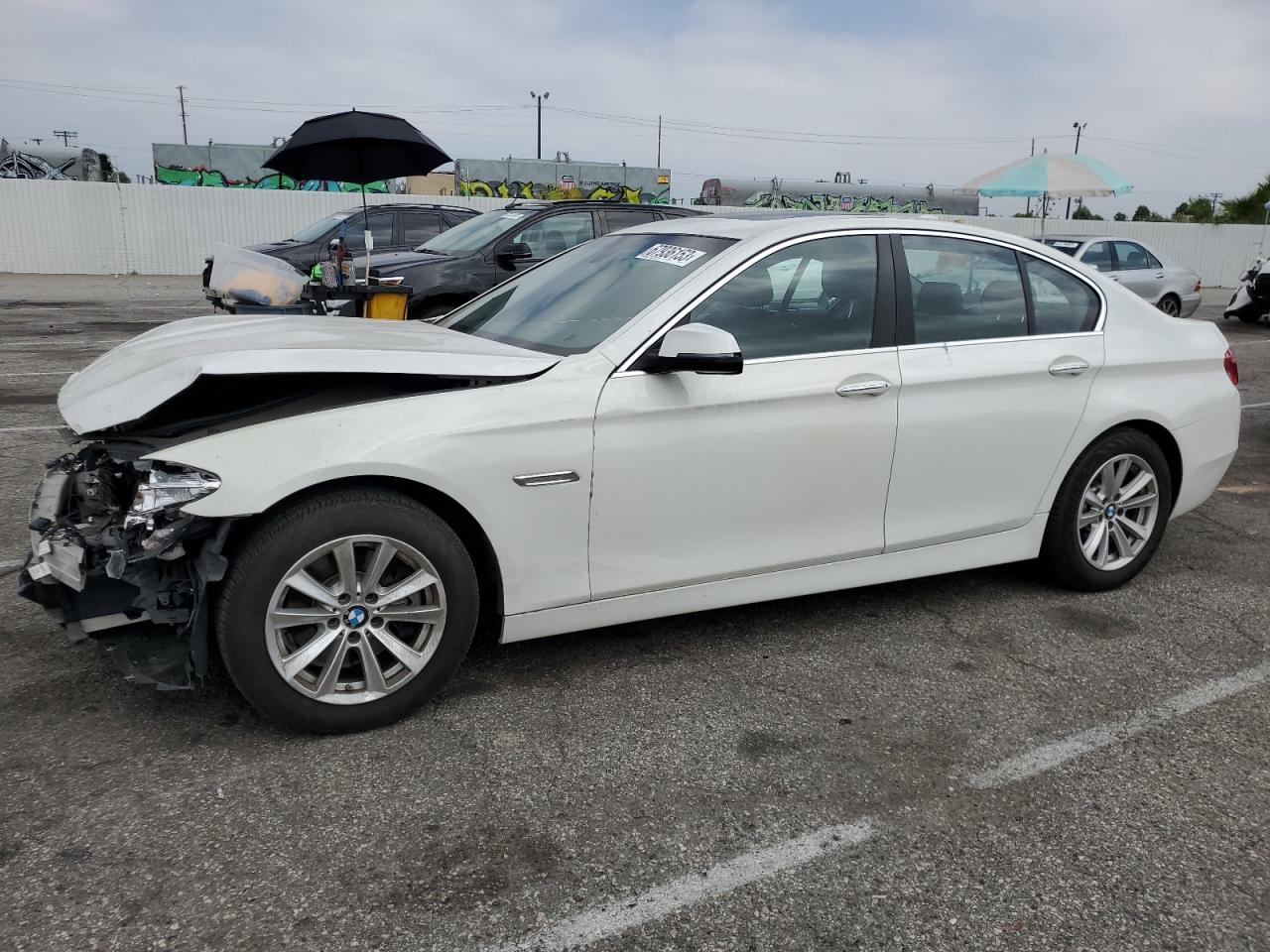 BMW 5ER 2016 wba5a5c53gd528509