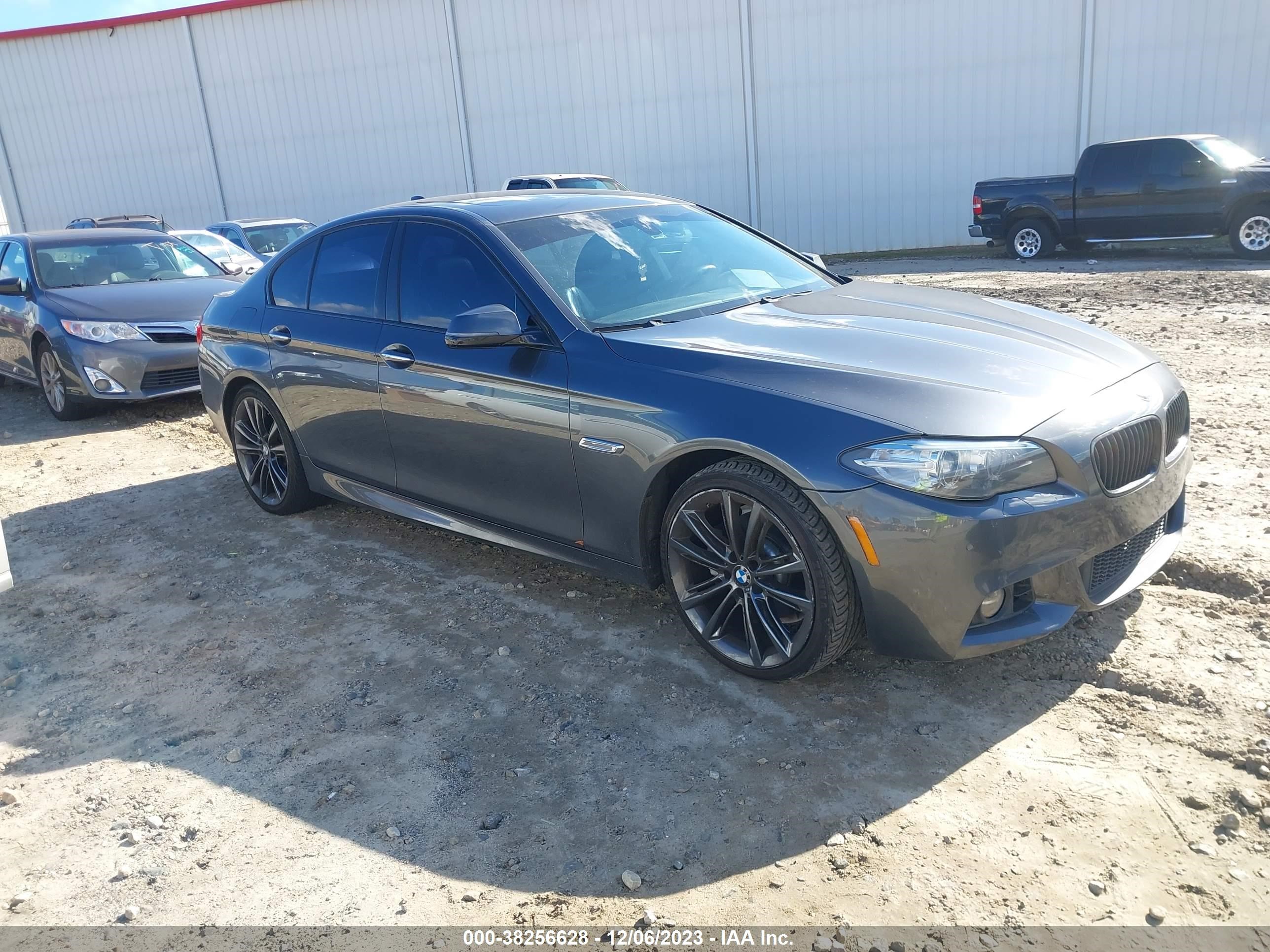 BMW 5ER 2016 wba5a5c56gd527385