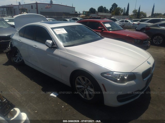 BMW 5 2014 wba5a5c5xed504382