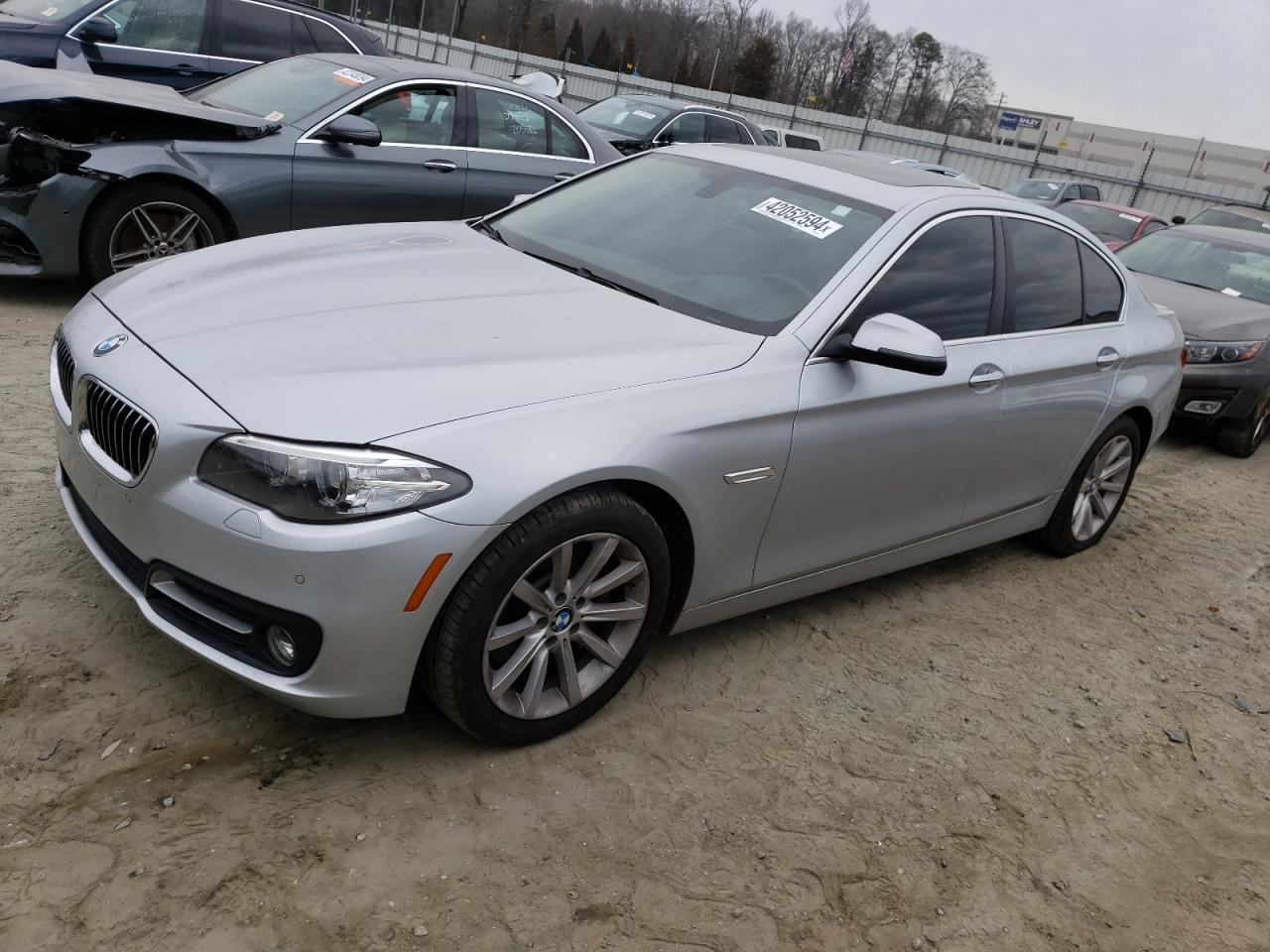 BMW 5ER 2015 wba5b1c54fd922654