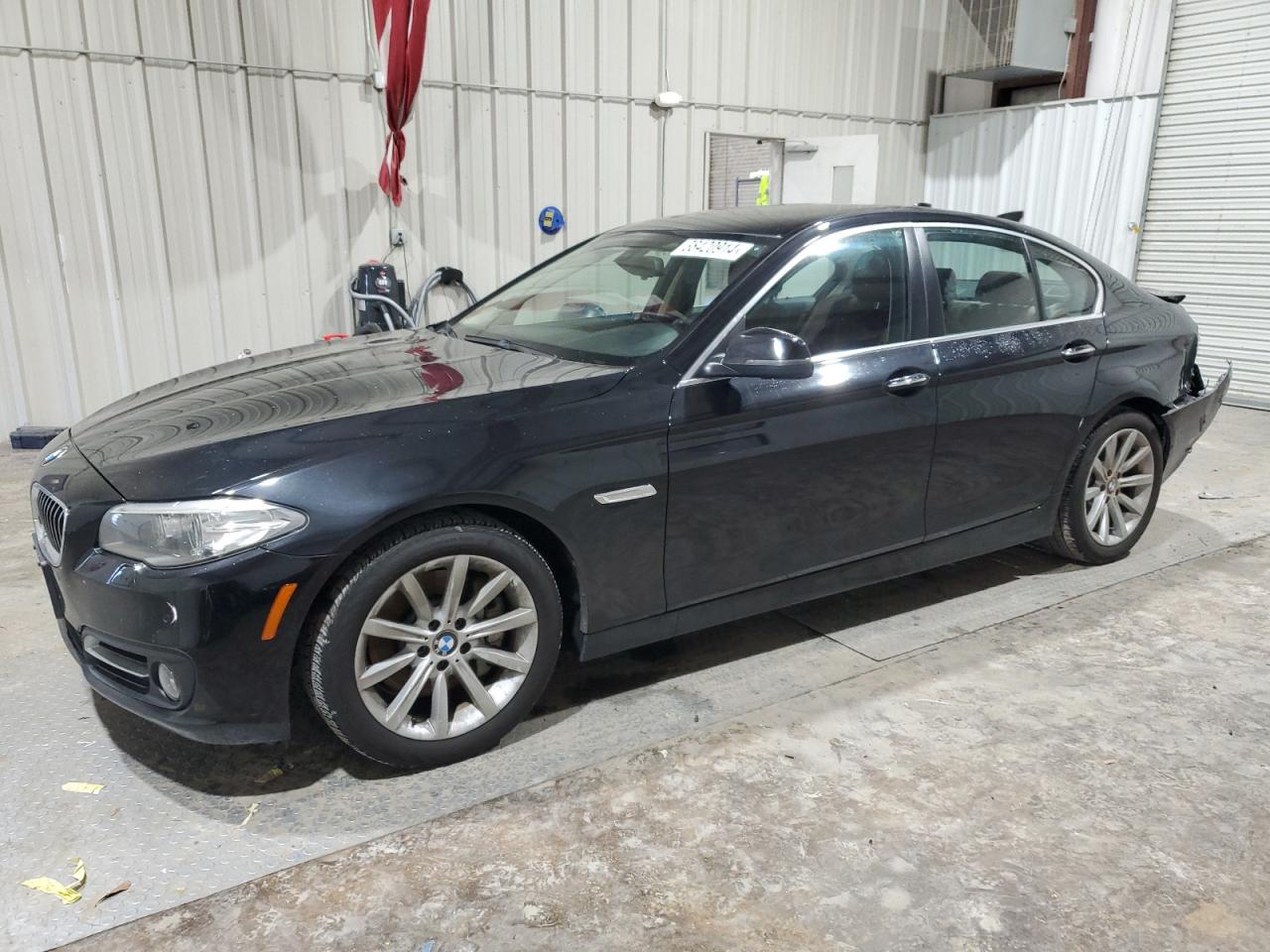 BMW 5ER 2015 wba5b3c52fd540621