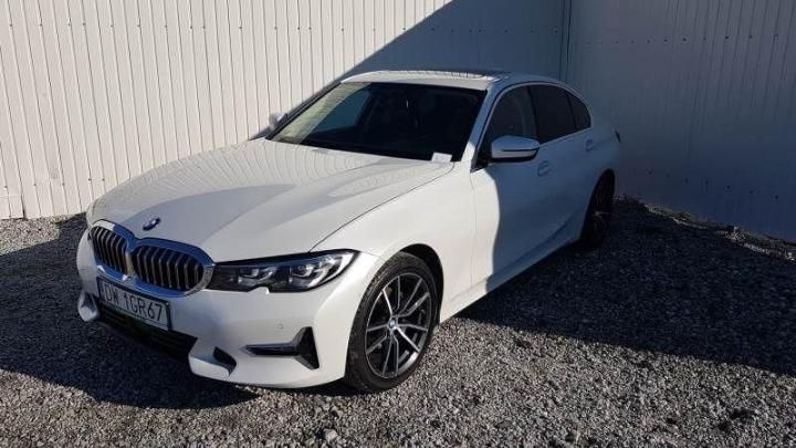 BMW 3 SERIES SALOON 2019 wba5v71050fh93257