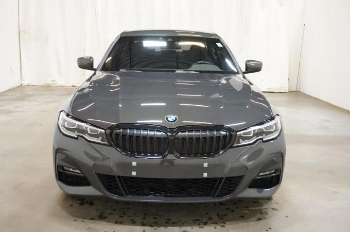 BMW 3 SERIES SALOON 2019 wba5x7100lfh98526