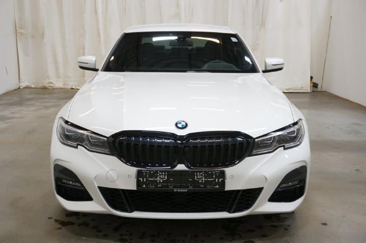 BMW 3 SERIES SALOON 2019 wba5x7103lfh88735