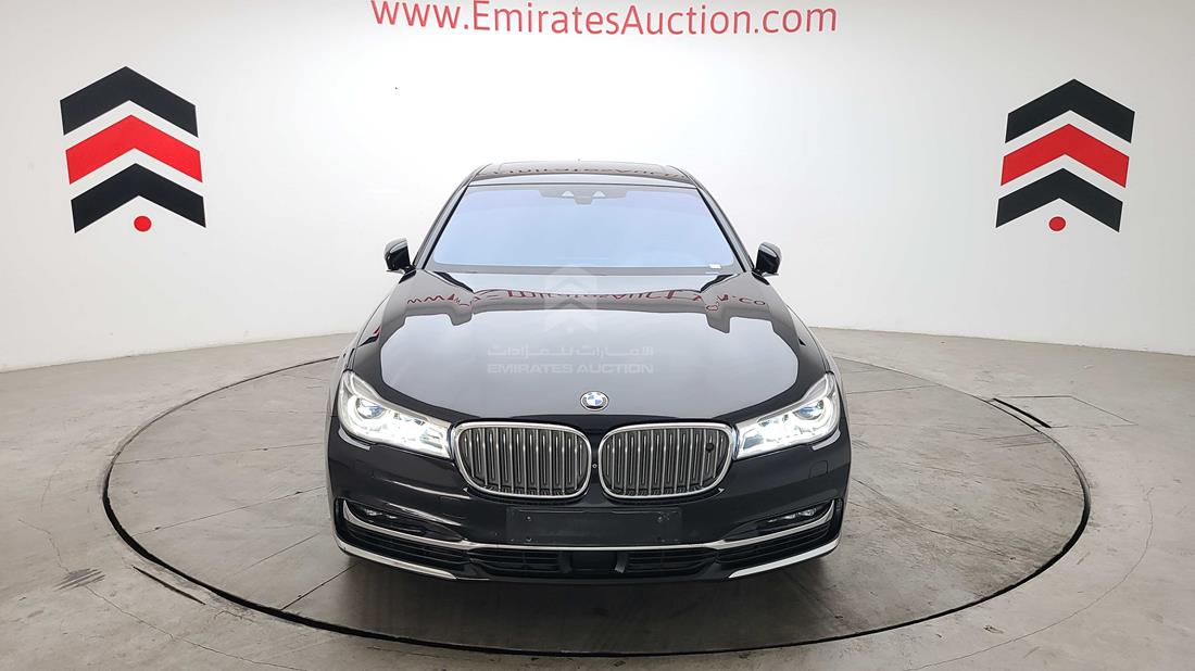 BMW 750 2018 wba7f2104jb236175