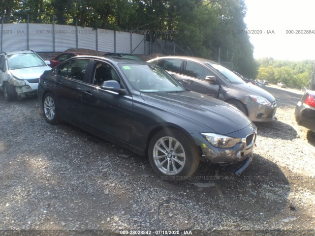 BMW 3 2017 wba8a3c32hk692458