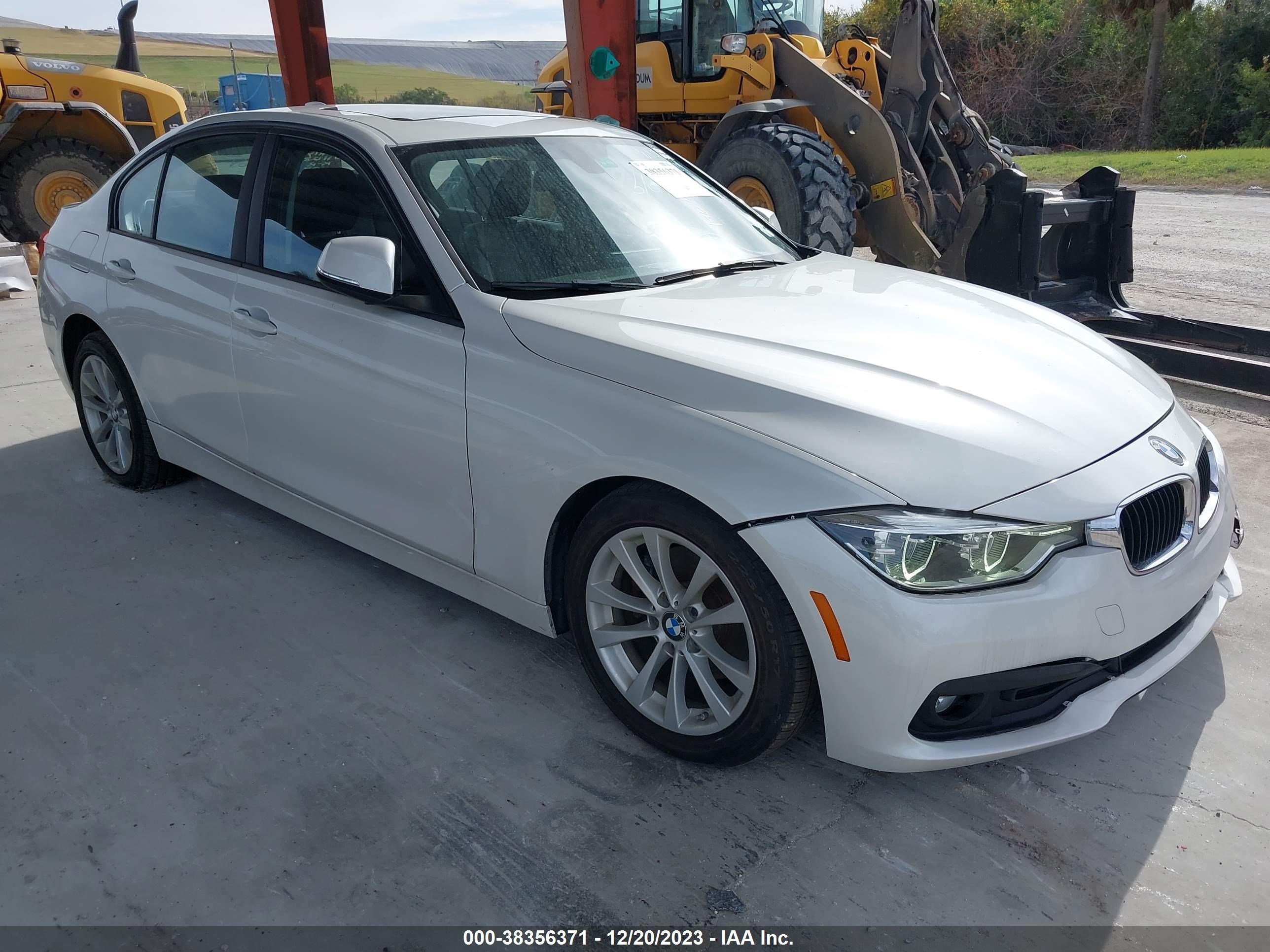 BMW 3ER 2018 wba8a9c57jah12867