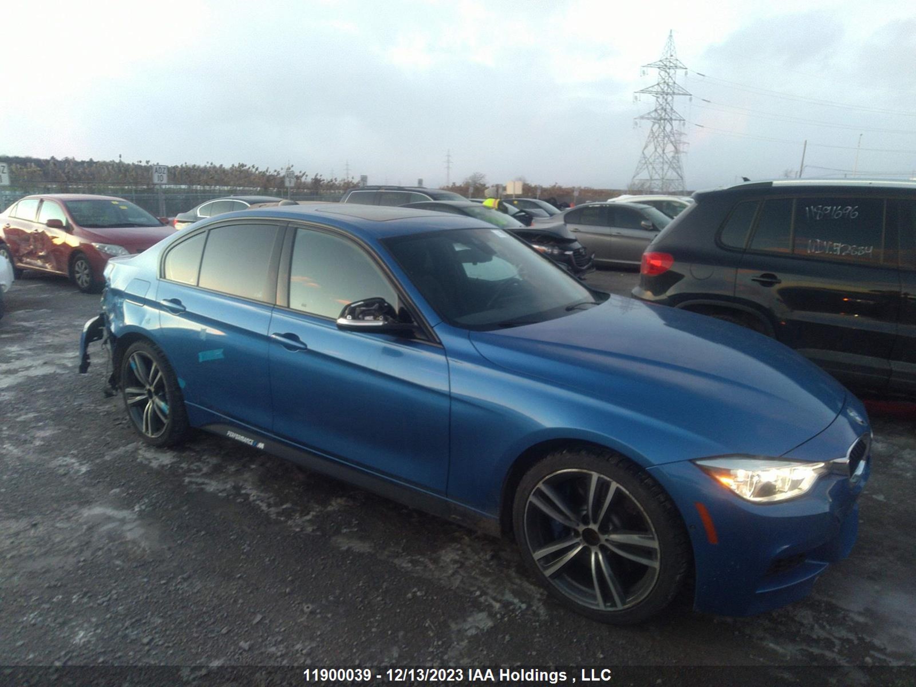 BMW 3ER 2017 wba8b7c38hk858566