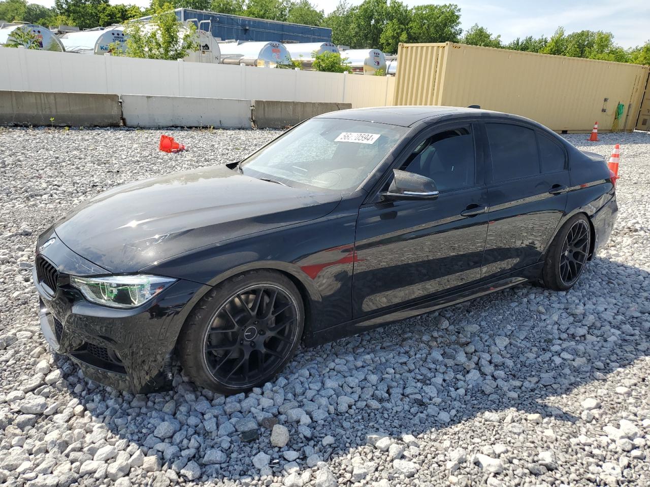 BMW 3ER 2016 wba8b7c55gk368540