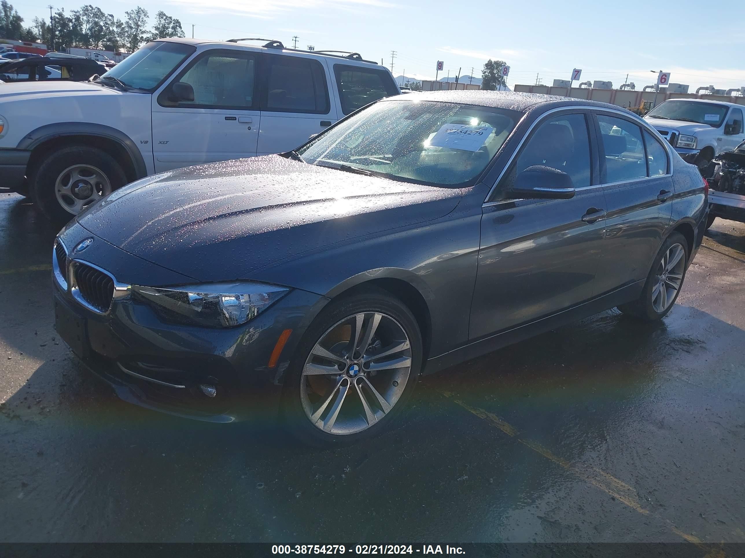 BMW 3ER 2017 wba8b9g36hnu55979