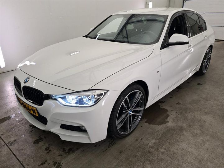 BMW 3 2017 wba8c31040a151568