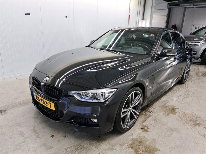 BMW 330 2016 wba8e11000k417693