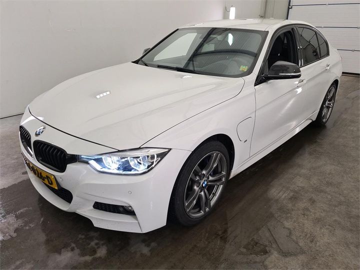 BMW 3 2016 wba8e11000k418309