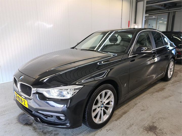 BMW 330 2016 wba8e11010k828116