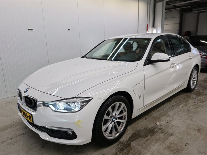 BMW 330 2016 wba8e11010k829198