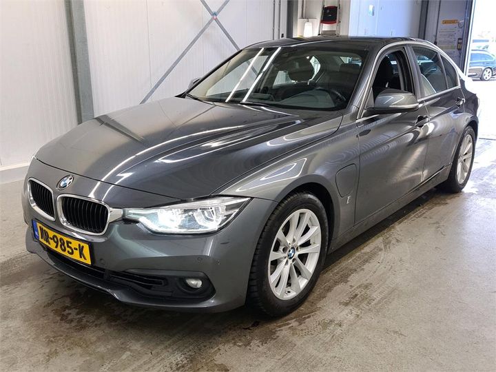 BMW 330 2016 wba8e11010k829508