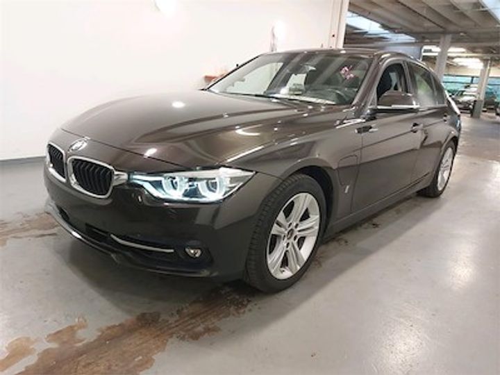 BMW MRT/15 2016 wba8e11010k829864