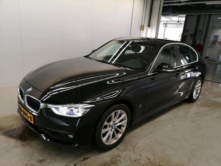 BMW 330 2016 wba8e11030k830160