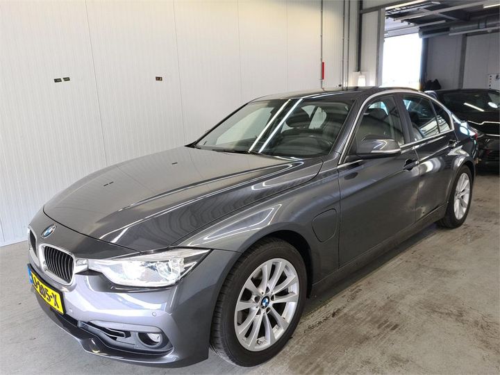 BMW 330 2016 wba8e11040k477072