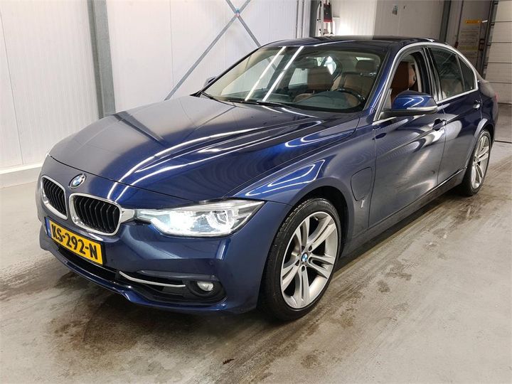 BMW 330 2016 wba8e11040k829437