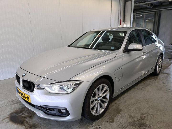 BMW 330 2016 wba8e11040k829499