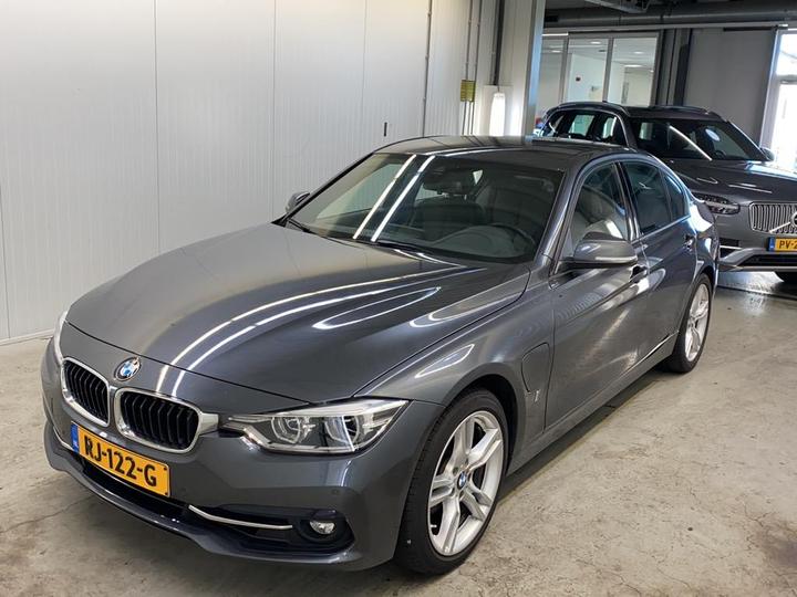 BMW 330 2017 wba8e11040k832516