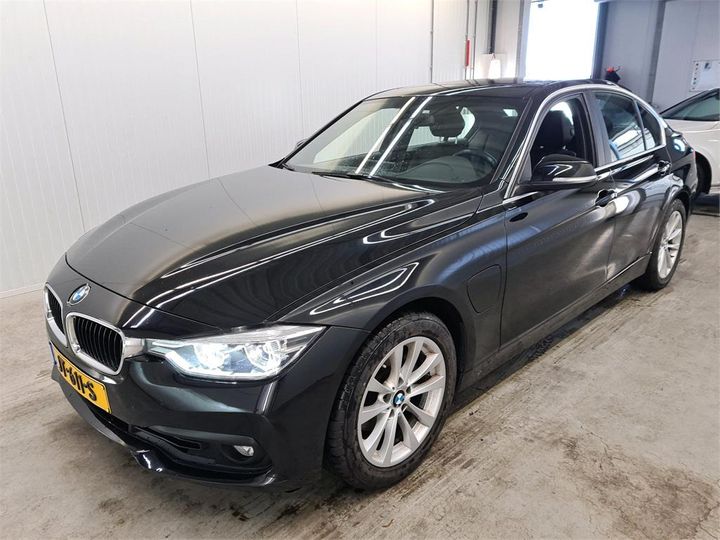 BMW 330 2016 wba8e11060k416693