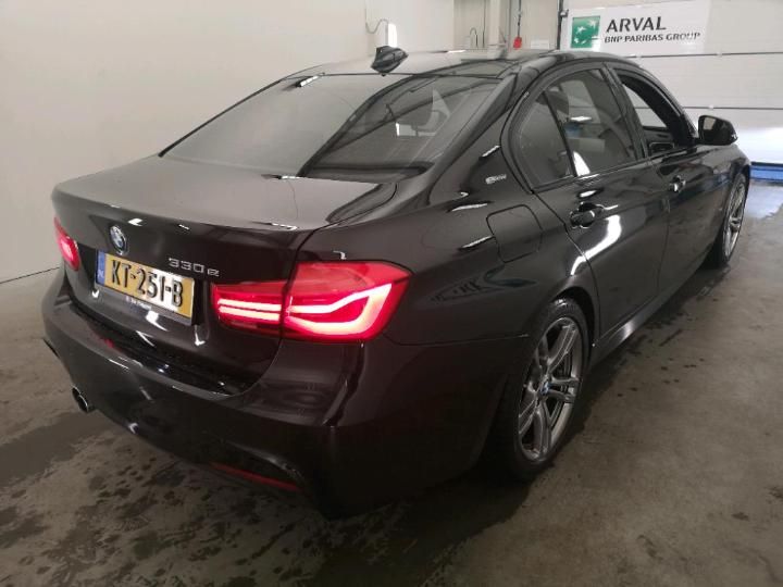 BMW 3 2016 wba8e11060k418072